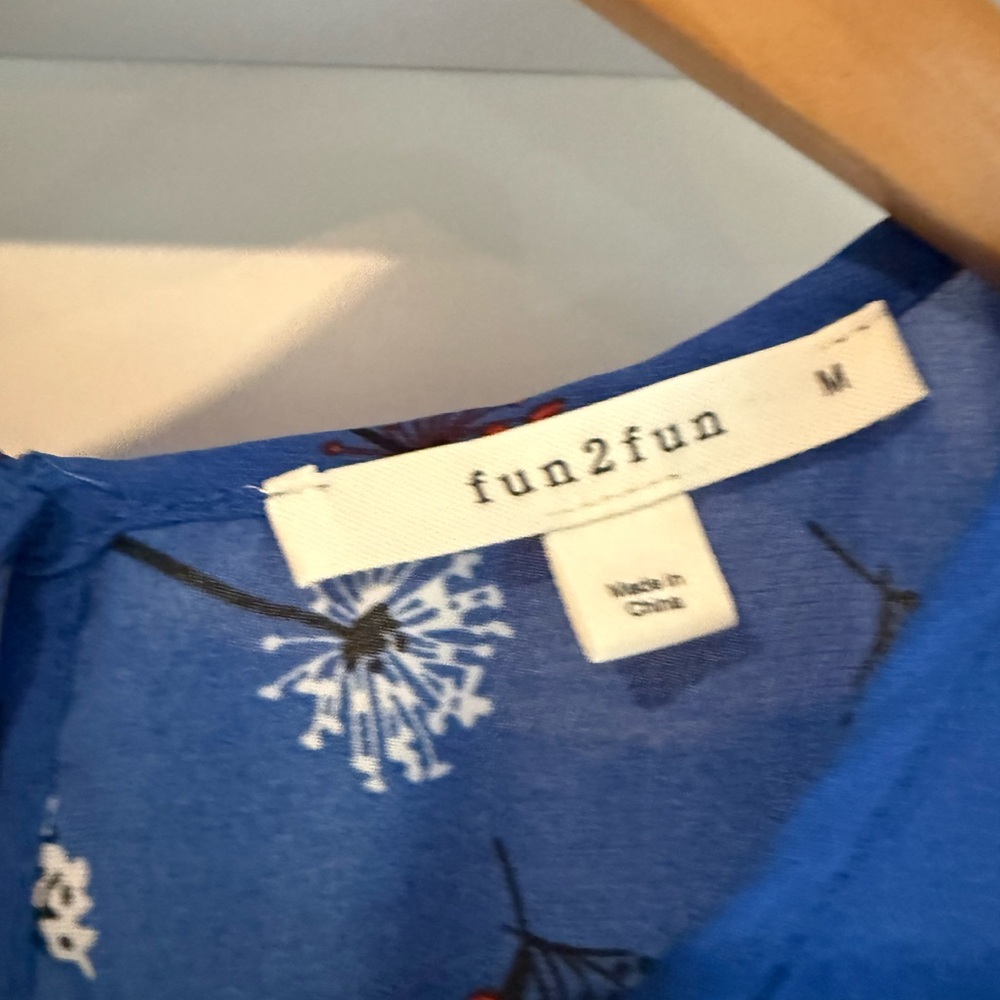 fun 2 fun Royal Blue Floral Cap-Sleeve Blouse - Picture 2 of 3